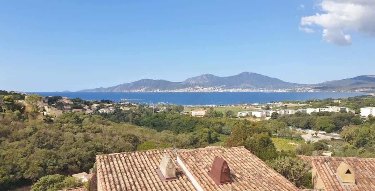 Studio Vue Mer A Porticcio Piscine Et Parking Zewnętrze zdjęcie
